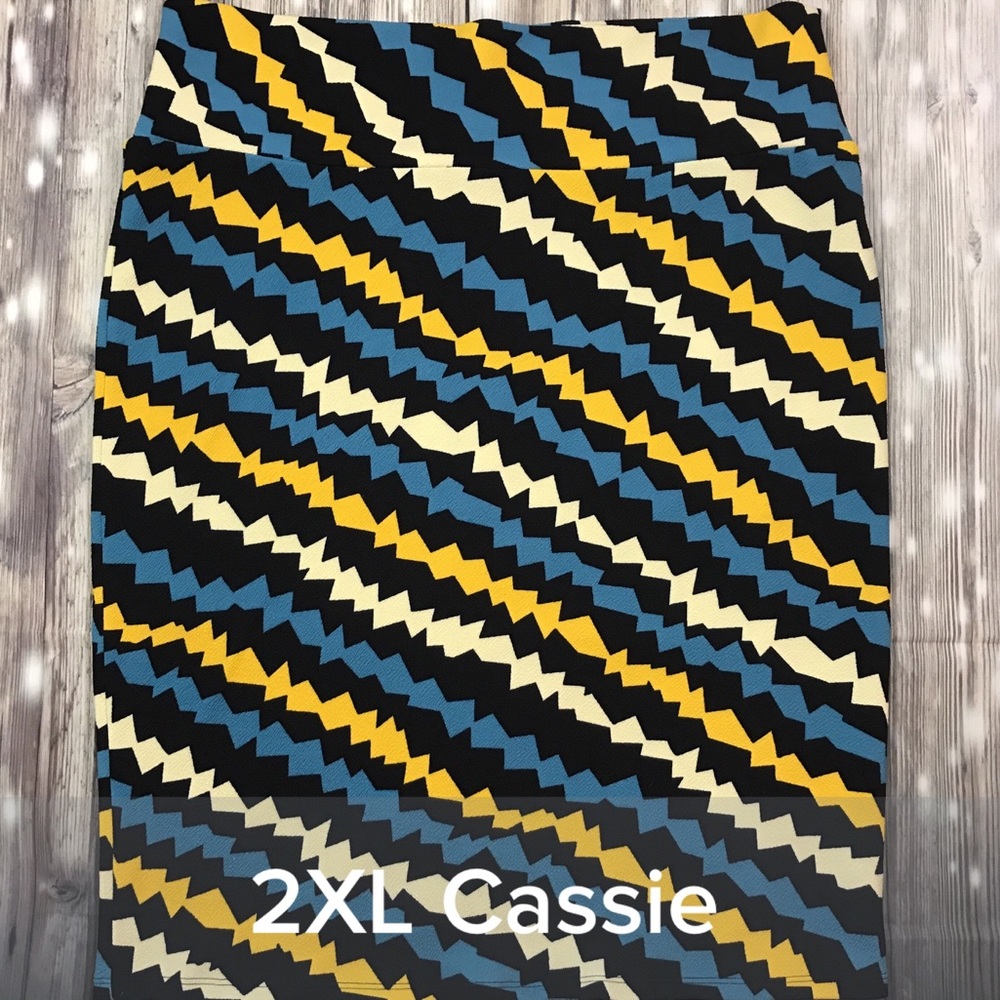 LuLaRoe Cassie Skirt